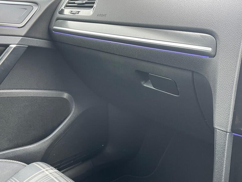 Used Volkswagen Golf 2018 for sale - 77344680: Photo 40