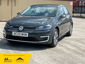 Used Volkswagen Golf 2020 for sale - 76130278: Photo
