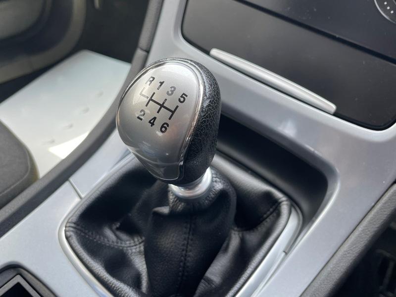 Used Ford Mondeo 2012 for sale - 76151552: Photo 19