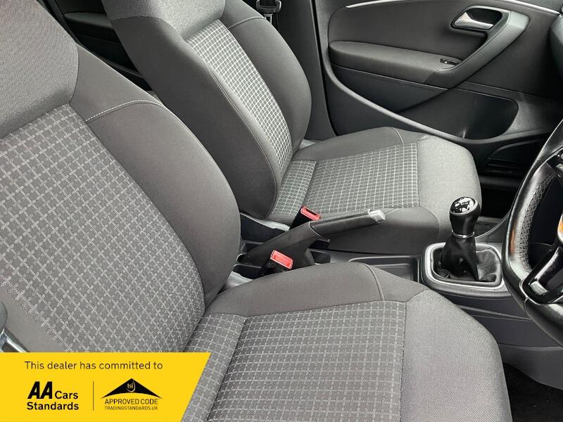 Used Volkswagen Polo 2015 for sale - 76765143: Photo 11