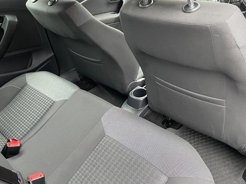 Used Volkswagen Polo 2015 for sale - 76765143: Photo 15