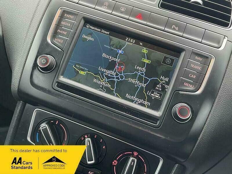 Used Volkswagen Polo 2015 for sale - 76765143: Photo 31