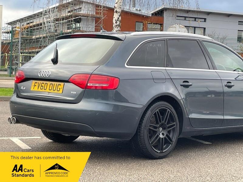 Used Audi A4 2010 for sale - 76645351: Photo 10