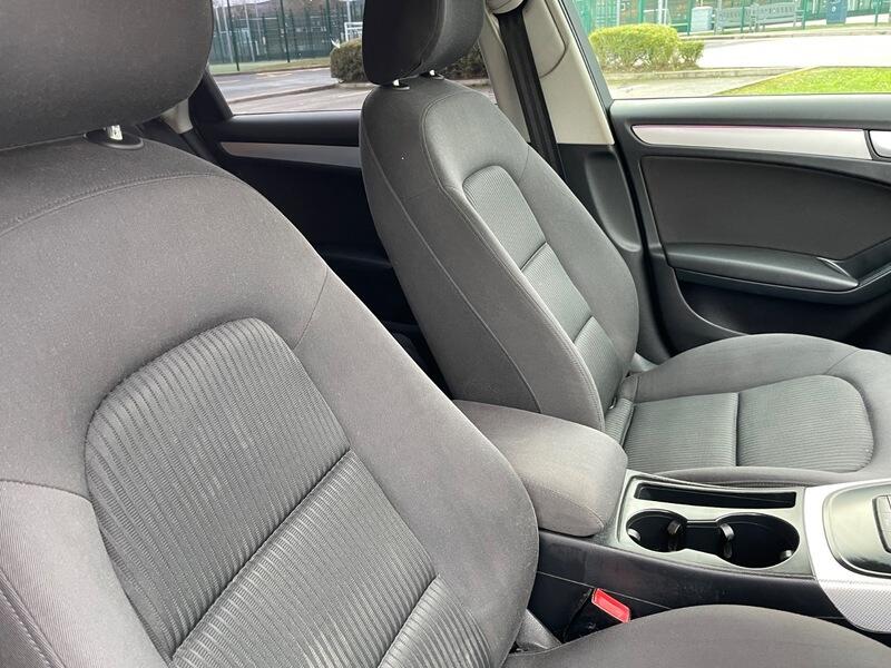 Used Audi A4 2010 for sale - 76645351: Photo 19