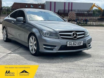 Used Mercedes-Benz C-Class 2012 for sale - 76130284: Photo