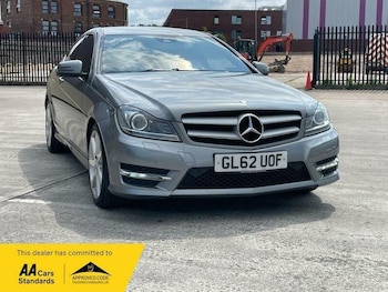 Used Mercedes-Benz C-Class 2012 for sale - 76130284: Photo