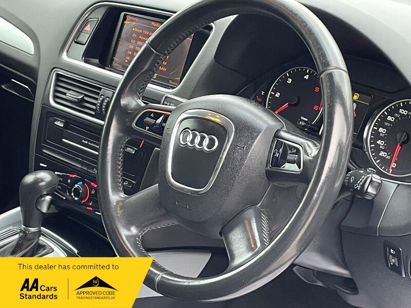Used Audi Q5 2010 for sale - 77331054: Photo 14