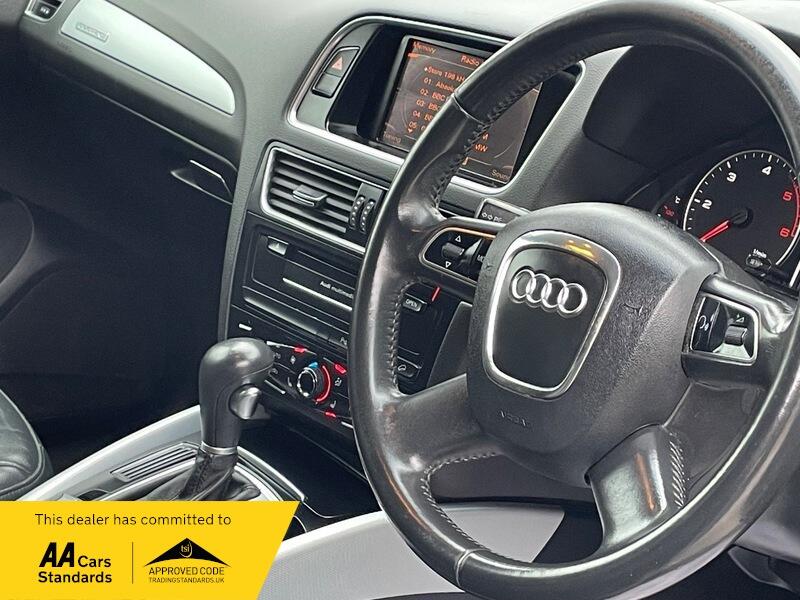 Used Audi Q5 2010 for sale - 77331054: Photo 18