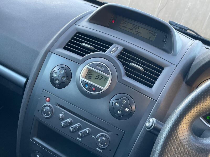 Used Renault Megane 2008 for sale - 77279893: Photo 27