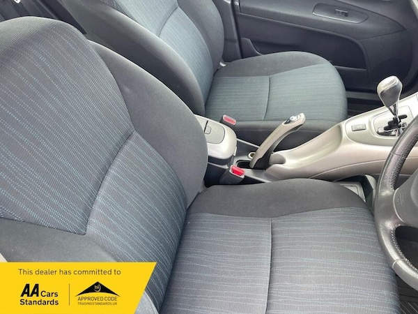 Used Toyota Auris 2009 for sale - 76151535: Photo 13