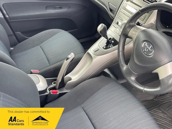 Used Toyota Auris 2009 for sale - 76151535: Photo 18