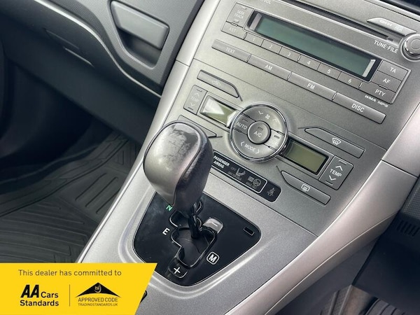 Used Toyota Auris 2009 for sale - 76151535: Photo 24