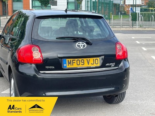 Used Toyota Auris 2009 for sale - 76151535: Photo 7
