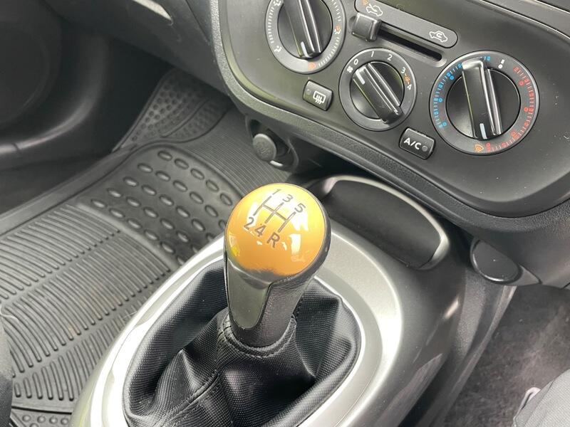 Used Nissan Juke 2011 for sale - 76151887: Photo 22