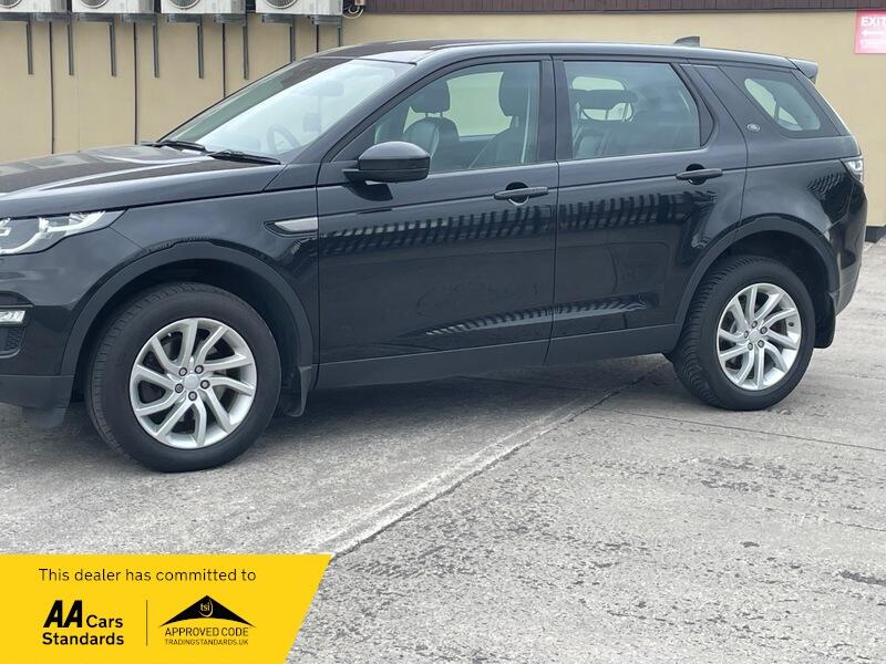 Used Land Rover Discovery Sport 2017 for sale - 76151892: Photo 13