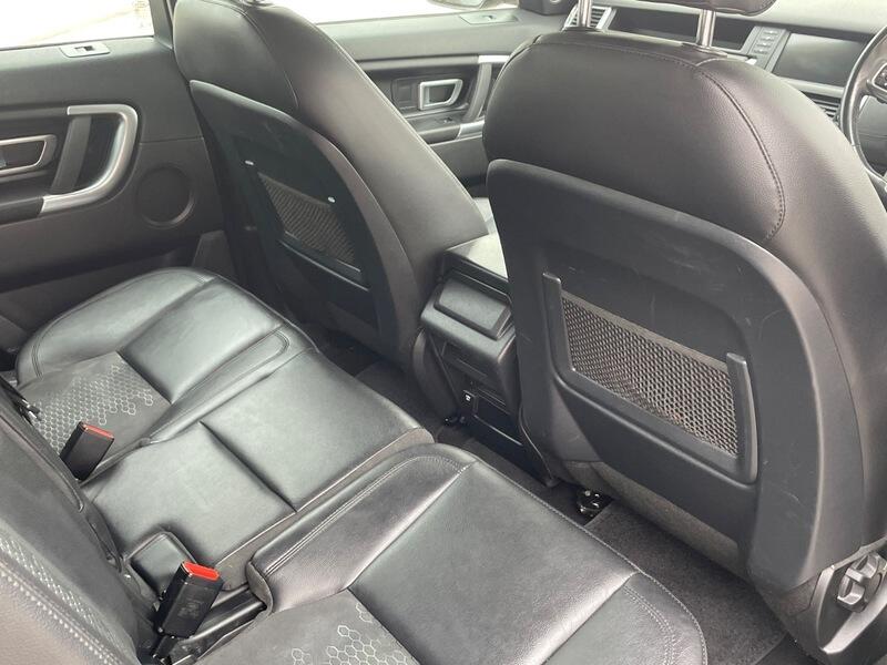 Used Land Rover Discovery Sport 2017 for sale - 76151892: Photo 18