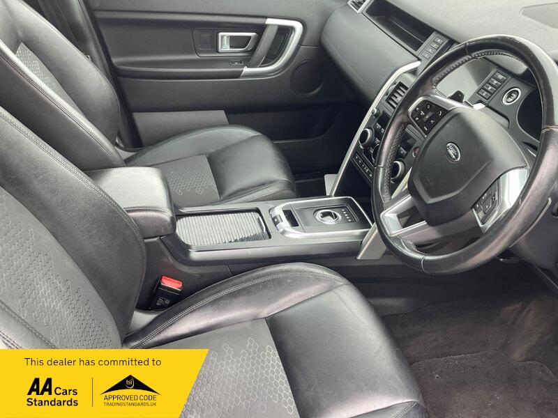 Used Land Rover Discovery Sport 2017 for sale - 76151892: Photo 19