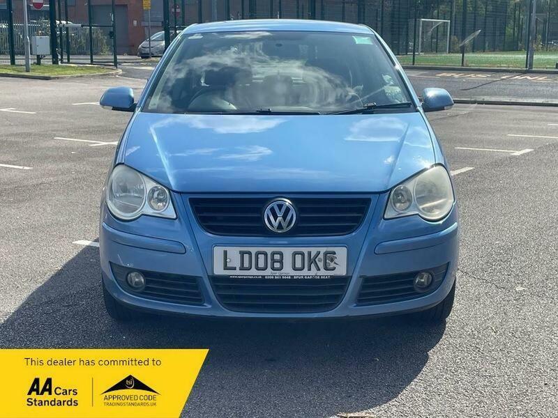 Used Volkswagen Polo 2008 for sale - 76152821: Photo 2