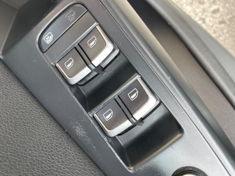 Used Audi A4 Avant 2012 for sale - 76152903: Photo 23