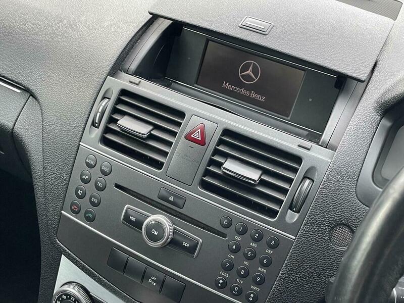 Used Mercedes-Benz C Class 2010 for sale - 76671327: Photo 26