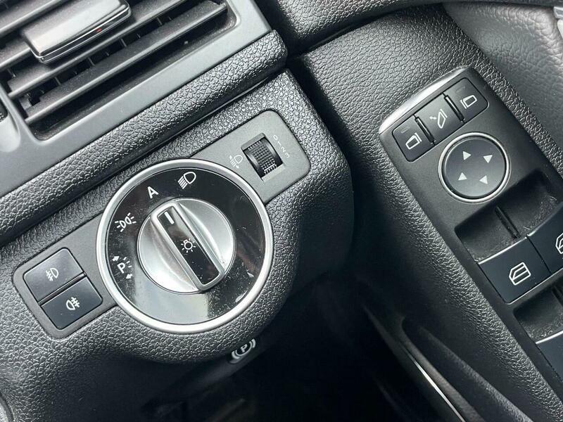 Used Mercedes-Benz C Class 2010 for sale - 76671327: Photo 27