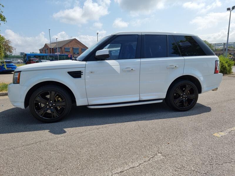 Used Land Rover Range Rover Sport 2011 for sale - 76151877: Photo 11