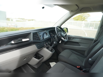 Used Volkswagen Transporter 2023 for sale - 78348428: Photo