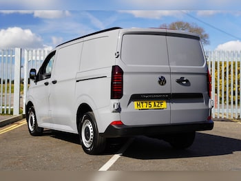 Used Volkswagen Transporter 2026 for sale - 78903866: Photo