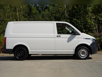 Used Volkswagen Transporter 2024 for sale - 79360473: Photo