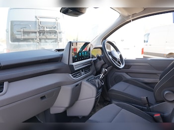 Used Volkswagen Transporter 2025 for sale - 78903852: Photo