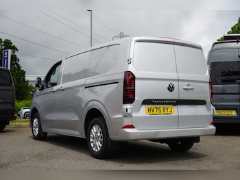 Used Volkswagen Transporter 2025 for sale - 78903802: Photo