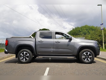 Used Volkswagen Amarok 2024 for sale - 78586387: Photo