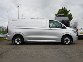 Used Volkswagen Transporter 2025 for sale - 78810252: Photo