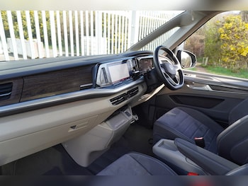 Used Volkswagen Multivan 2025 for sale - 78903860: Photo