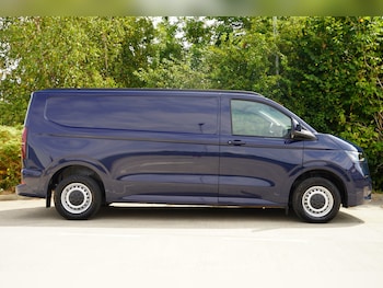 Used Volkswagen Transporter 2025 for sale - 79180099: Photo