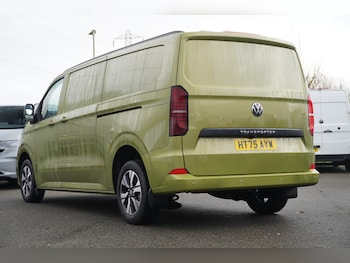 Used Volkswagen Transporter 2025 for sale - 79131021: Photo