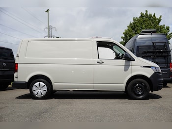Used Volkswagen Transporter 2022 for sale - 78903811: Photo