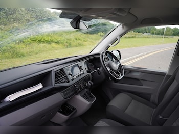 Used Volkswagen Transporter 2024 for sale - 78903805: Photo