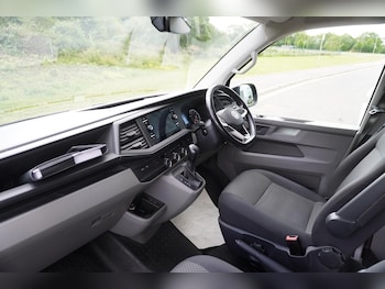 Used Volkswagen Transporter 2022 for sale - 78517529: Photo