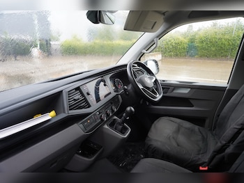Used Volkswagen Transporter 2024 for sale - 78903809: Photo