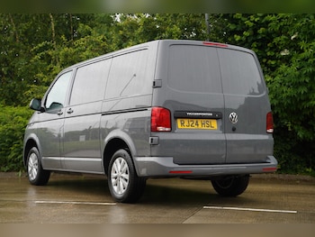 Used Volkswagen Transporter 2024 for sale - 78903809: Photo