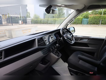 Used Volkswagen Transporter 2023 for sale - 78987534: Photo