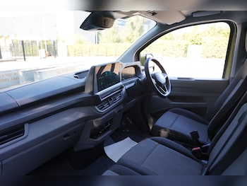 Used Volkswagen Transporter 2025 for sale - 79360470: Photo
