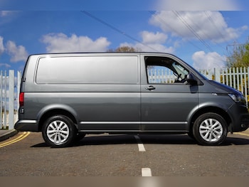 Used Volkswagen Transporter 2022 for sale - 78347163: Photo
