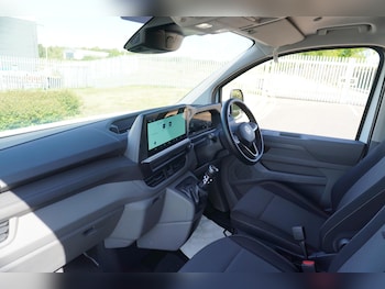 Used Volkswagen Transporter 2025 for sale - 78516878: Photo