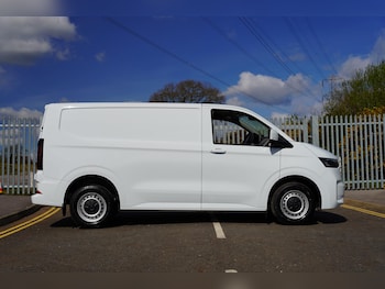 Used Volkswagen Transporter 2025 for sale - 78348235: Photo