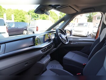 Used Volkswagen Multivan 2024 for sale - 78429758: Photo