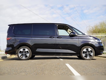 Used Volkswagen Multivan 2025 for sale - 78347985: Photo