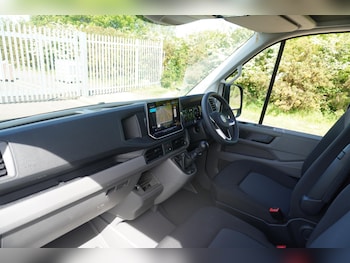 Used Volkswagen Crafter 2025 for sale - 78430311: Photo