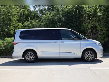 Used Volkswagen Multivan 2024 for sale - 78987550: Photo